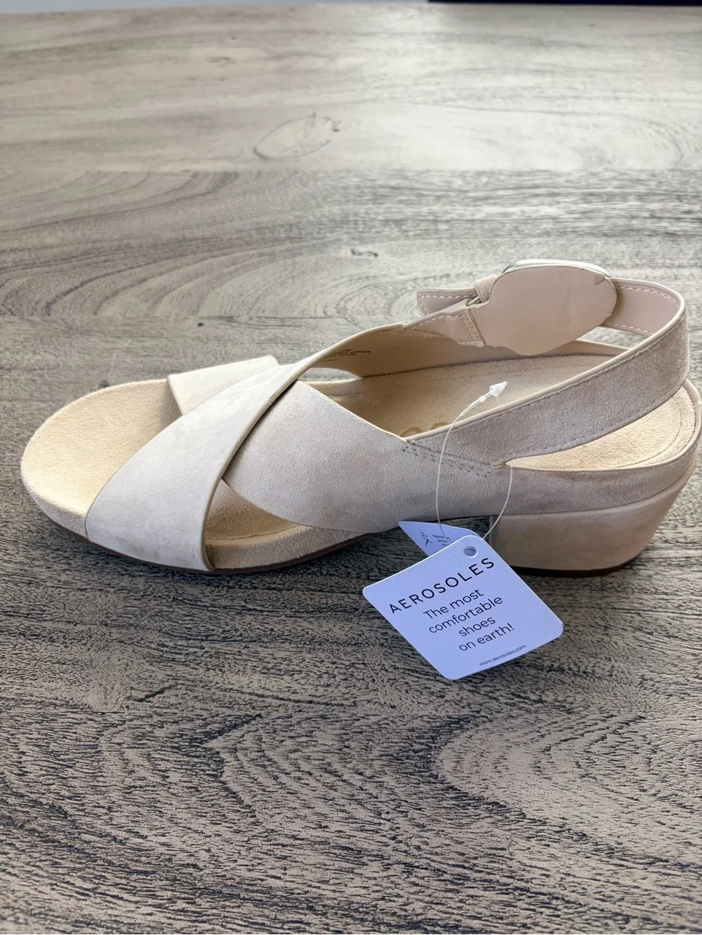 NWT Aerosoles Chrystie Suede Slingback Block Heel Sandals Size 8